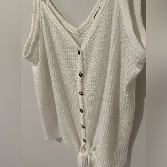 Hippie Rose Sleeveless Front Tie Tank Top - Picture 2 of 6